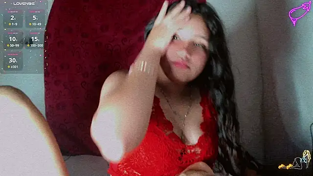 Snapshot of Valeria_Tiffany chatting on March 20, 2025, 7:14 am Valeria Tiffany online show from March 20, 2025, 7:14 am