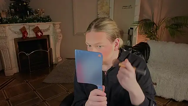 Jes Solar online show from December 21, 2025, 9:48 pm