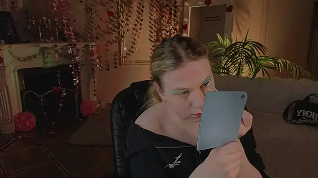 Snapshot of Jes_Solar chatting on February 27, 2026, 10:20 pm Jes Solar online show from February 27, 2026, 10:20 pm