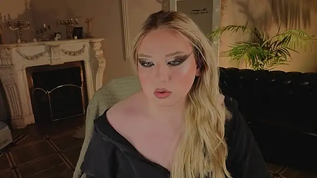 Snapshot of Jes_Solar chatting on February 8, 2026, 9:34 pm Jes Solar online show from February 8, 2026, 9:34 pm