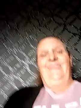 MissQueenBeex online show from October 4, 2025, 10:39 am