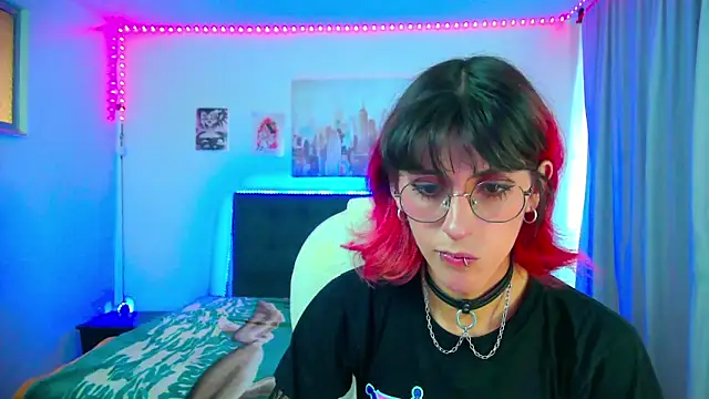 goth minerva online show from February 9, 2026, 2:48 pm