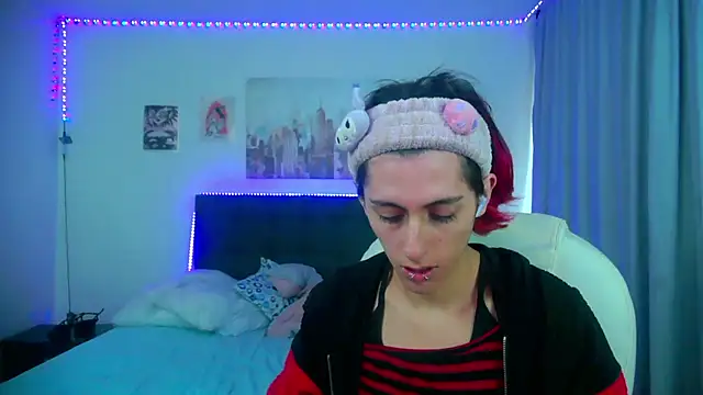 goth minerva online show from March 10, 2026, 1:59 pm