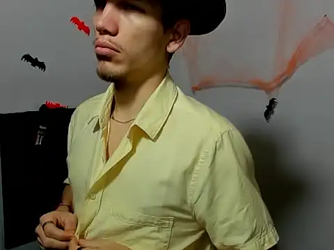 kevinkewman online show from October 25, 2025, 12:17 pm