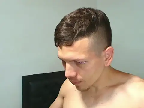 Snapshot of kevinkewman chatting on March 14, 2026, 10:21 am kevinkewman online show from March 14, 2026, 10:21 am