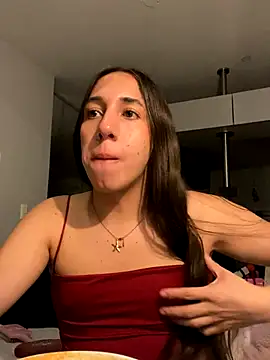 Tiana Paez1 online show from December 2, 2025, 1:06 am