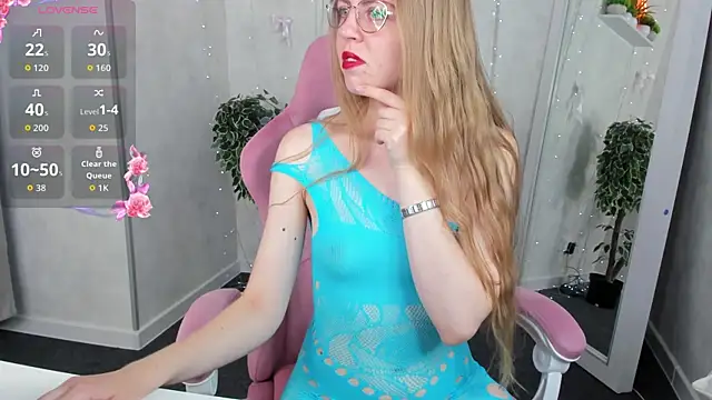 Snapshot of Joann_Shermann chatting on July 13, 2026, 1:16 am Joann Shermann online show from July 13, 2026, 1:16 am