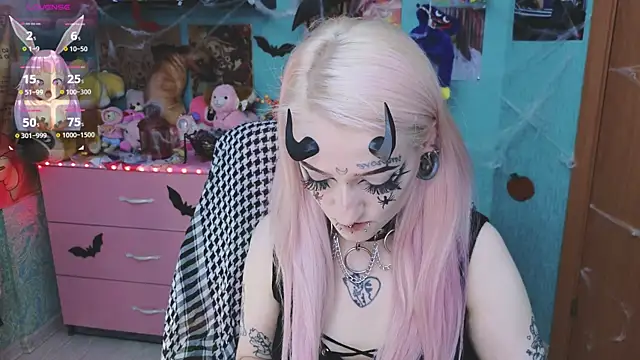 Snapshot of Manuela_unicorn chatting on October 28, 2025, 4:57 am Manuela unicorn online show from October 28, 2025, 4:57 am