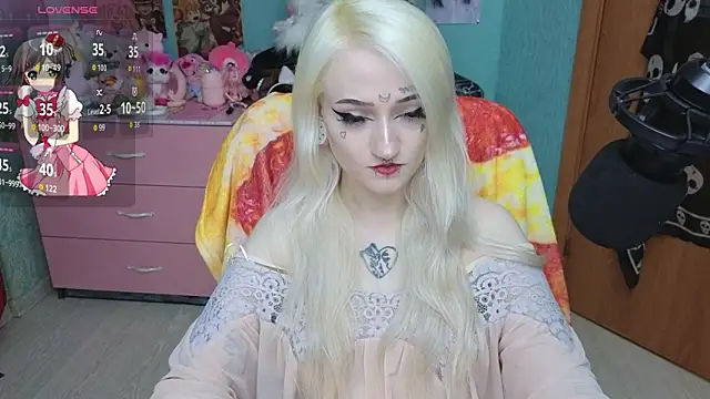 Snapshot of Manuela_unicorn chatting on May 14, 2026, 7:55 pm Manuela unicorn online show from May 14, 2026, 7:55 pm