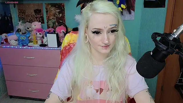 Manuela unicorn online show from July 1, 2026, 3:56 pm
