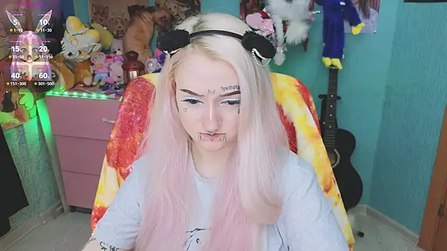 Manuela unicorn online show from November 6, 2025, 8:24 pm