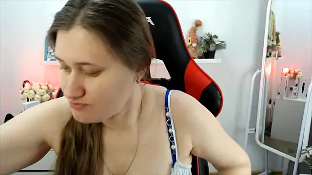 Lucky Lana online show from February 22, 2026, 2:58 am