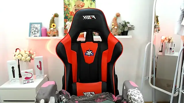 Snapshot of Lucky_Lana chatting on April 17, 2026, 2:25 am Lucky Lana online show from April 17, 2026, 2:25 am