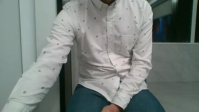 Snapshot of nole_china7 chatting on April 14, 2026, 12:10 pm nole china7 online show from April 14, 2026, 12:10 pm