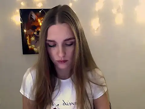 Doll Angelina online show from December 1, 2025, 11:00 am