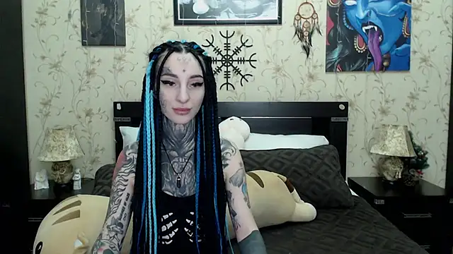 Velvetbat online show from December 5, 2025, 7:07 am