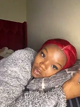 YummyMelanin117 online show from October 26, 2025, 2:01 am