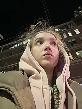 bambi lu online show from October 21, 2025, 4:28 pm