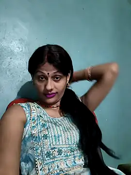 Eshwari Chopra online show from October 24, 2025, 2:32 am