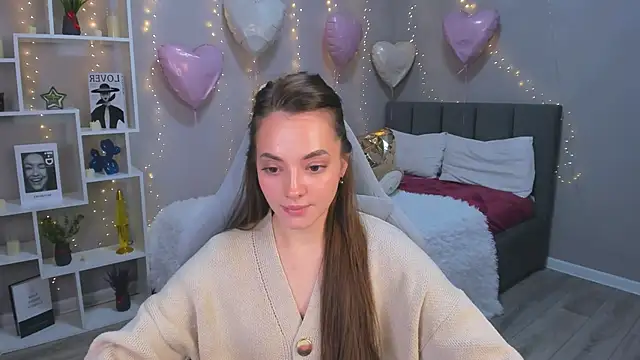 Snapshot of MelanieAlves chatting on February 23, 2026, 6:19 pm MelanieAlves online show from February 23, 2026, 6:19 pm