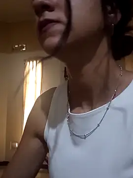 Camilitah online show from March 16, 2026, 12:53 pm