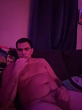 Snapshot of bearwalk203 chatting on October 25, 2025, 1:38 am bearwalk203 online show from October 25, 2025, 1:38 am