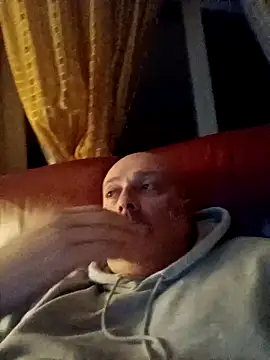 Alexis Bull online show from March 19, 2026, 12:10 am