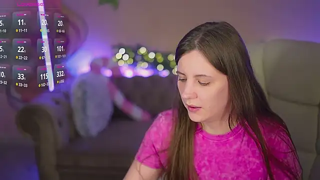 Snapshot of ValeryMurr chatting on December 17, 2025, 7:52 pm ValeryMurr online show from December 17, 2025, 7:52 pm