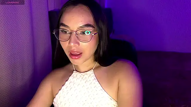 amelia hall online show from May 27, 2026, 11:34 pm