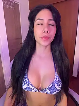 ArianaReynoldss online show from May 31, 2026, 10:10 am