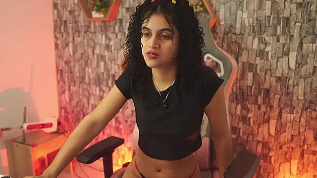 Snapshot of bonniie_98_ chatting on February 24, 2026, 7:37 pm bonniie 98 online show from February 24, 2026, 7:37 pm