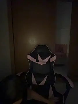 Snapshot of Manu_2002_ chatting on March 4, 2026, 2:30 am Manu 2002 online show from March 4, 2026, 2:30 am