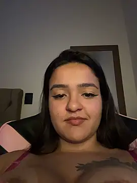 Snapshot of Manu_2002_ chatting on March 3, 2026, 3:24 am Manu 2002 online show from March 3, 2026, 3:24 am