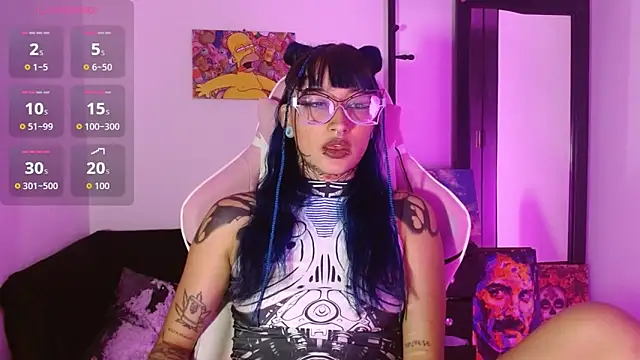 Snapshot of SharaRoss1 chatting on December 19, 2025, 4:49 am SharaRoss1 online show from December 19, 2025, 4:49 am