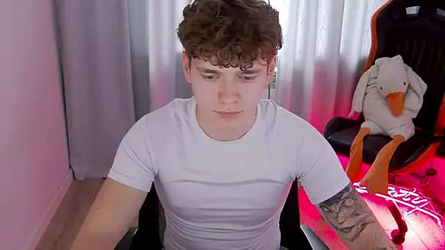 DanyDavis online show from April 17, 2026, 11:24 am