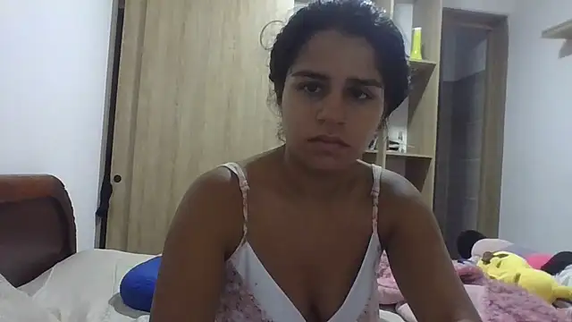 Snapshot of MeliSweet chatting on November 17, 2025, 11:14 am MeliSweet online show from November 17, 2025, 11:14 am