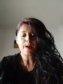 lunadicty online show from July 18, 2026, 11:02 pm