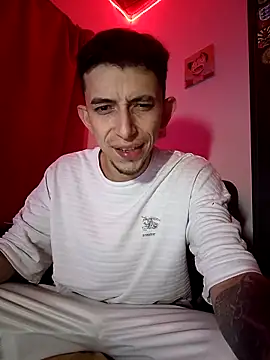 Chris  Jones online show from October 7, 2025, 4:35 am