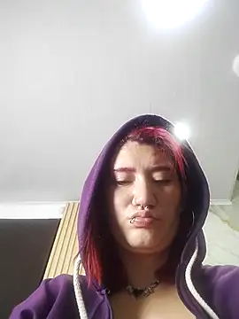 Cerecitaa02  online show from December 5, 2025, 11:53 am