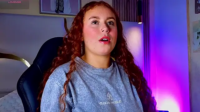 Snapshot of AmmberJones chatting on January 9, 2026, 12:01 pm AmmberJones online show from January 9, 2026, 12:01 pm