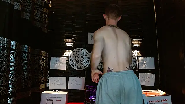 andrewxbi online show from November 29, 2025, 12:05 pm