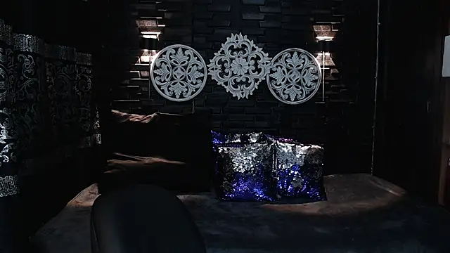 andrewxbi online show from October 15, 2025, 11:18 am