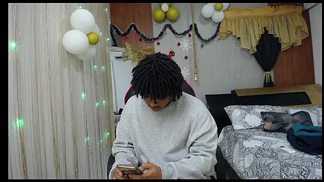 Snapshot of black_king_241 chatting on December 14, 2025, 3:13 am black king 241 online show from December 14, 2025, 3:13 am