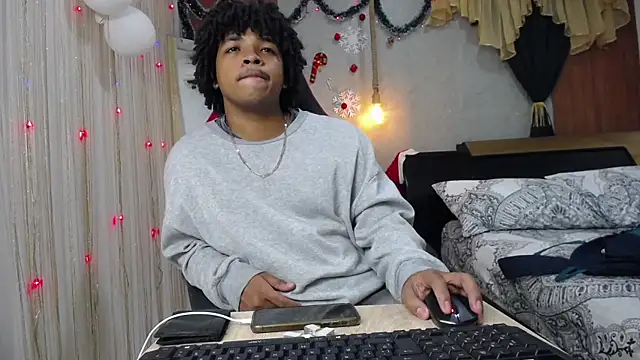 Snapshot of black_king_241 chatting on January 8, 2026, 2:06 am black king 241 online show from January 8, 2026, 2:06 am