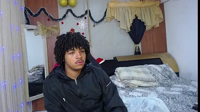 Snapshot of black_king_241 chatting on January 13, 2026, 3:54 am black king 241 online show from January 13, 2026, 3:54 am