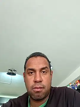 elnegro707070 online show from March 19, 2026, 4:29 pm