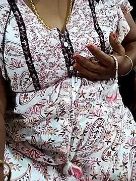 Snapshot of tamiltady chatting on October 12, 2025, 6:53 pm tamiltady online show from October 12, 2025, 6:53 pm