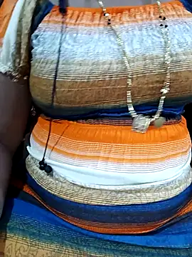 Snapshot of tamiltady chatting on October 17, 2025, 5:37 pm tamiltady online show from October 17, 2025, 5:37 pm