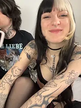 Snapshot of kittlunixx chatting on February 19, 2026, 9:50 am kittlunixx online show from February 19, 2026, 9:50 am