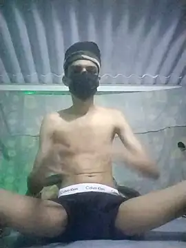 Snapshot of HannanKhan25 chatting on November 8, 2025, 8:12 pm HannanKhan25 online show from November 8, 2025, 8:12 pm